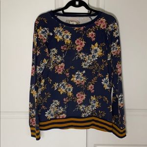 Element: pullover sweatshirt